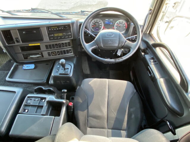 【790】H23　プロフィア　ウィング　エアサス　床鉄板　ラッシングレール3段