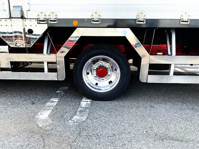 【635】いすゞ　フォワード　ウィング　6発ターボ　240馬力