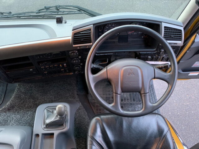 【1027】H28　ファイター　ウィング　6200ワイド　エアサス　トレクスボディ