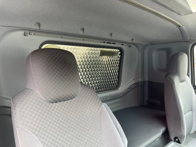 【1138】H22　フォワード　増トン　冷凍バン　両側観音　エアサス　ステンレス多数