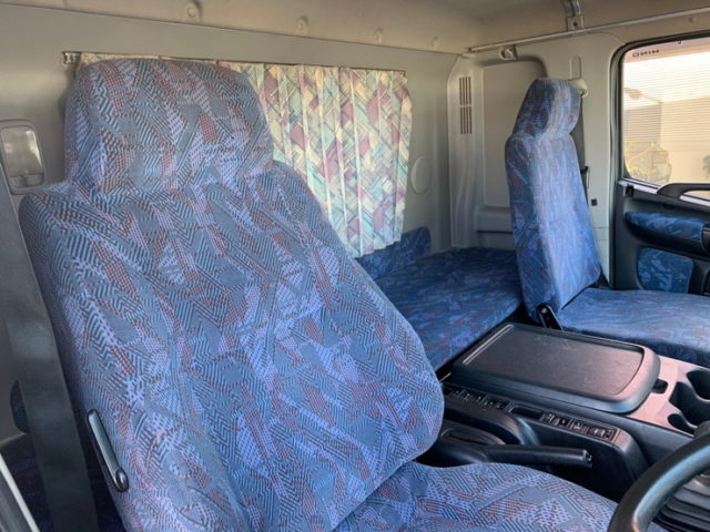 【549】H24　レンプロ　ウィング　7400ボディ　エアサス　ワイド