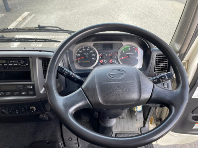 【1288】H26 レンジャープロ 冷凍バン 標準幅 6200 格納ゲート付 低温設定 スタンバイ付 委託販売