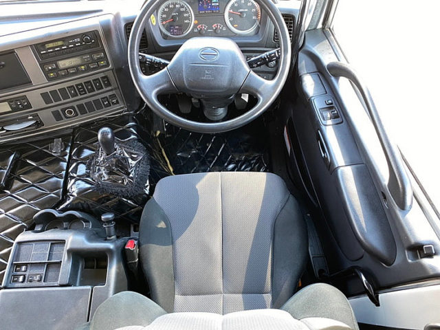 【685】H28　グラプロ　冷凍バン　ジョロ4キーストン