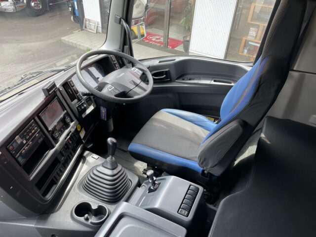 【1433】H29　ギガ　ハイルーフ　ウィング　格納ゲート付　7速MT