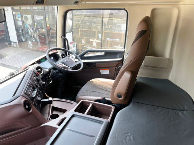 【1176】H31 17プロフィア ハイルーフ ウィング 木床 380馬力 アルミホイール