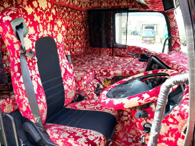 【1483】R3　ギガ　ハイルーフ　前壁冷凍機　ジョロ4キーストン　架装多数