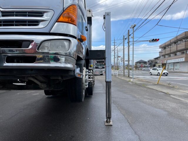 レンジャープロ　増トン　ハイジャッキセルフ　4段クレーン　ウィンチ/あゆみ板付　荷台長6500