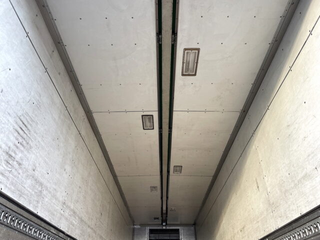 スーパーグレート　冷凍ウィング　90アオリ　木床　国産エンジン　7速MT