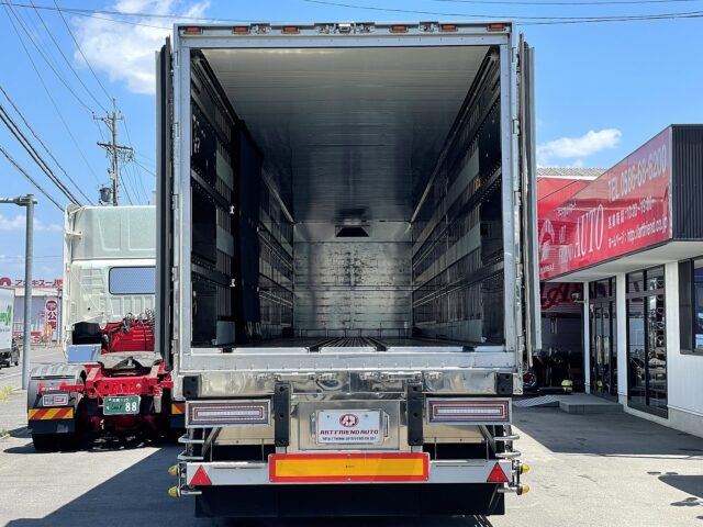 フルハーフ　トレーラー冷凍バン　サーモキング　プレジデント　３軸　リフトアクスル(中残し)