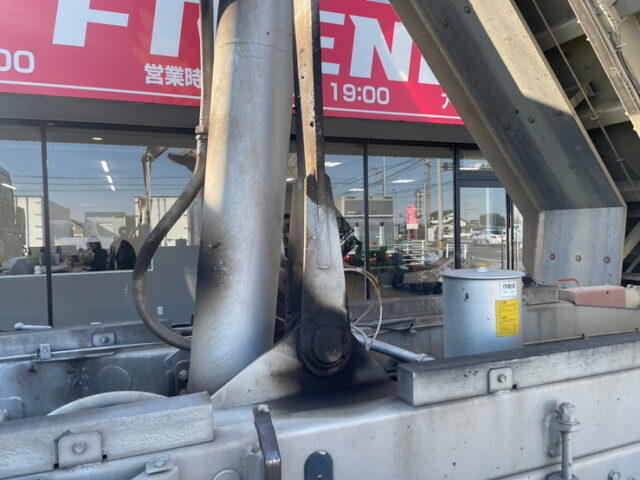 スーパーグレート　ダンプ　5300×2300　ステンレス多数