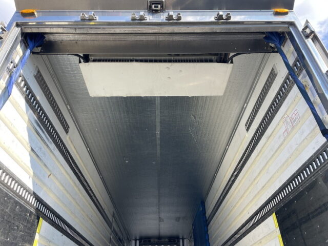 17スーパーグレート　冷凍バン　左観音扉　サブエンジン　ジョロ4キーストン　