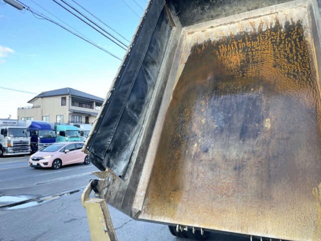 ふそう：ファイター：ダンプ：架装多数：メッキホイール：6発ターボ：240馬力