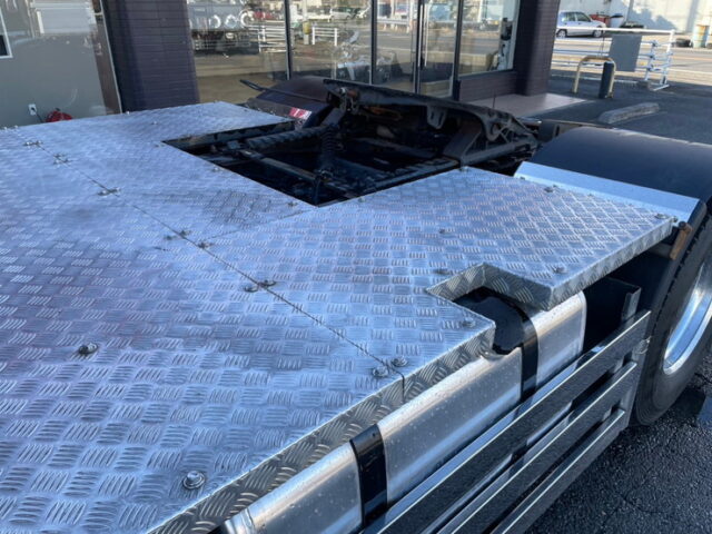 三菱ふそう　スーパーグレート　トレーラーヘッド　ハイルーフ　AT　ステンレスサイドバンパー