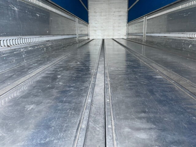 日野 プロフィア ハイルーフ アルミウィング 車検付 360馬力 アルミホイール ジョロダー4列