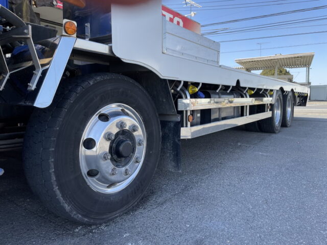 日野：プロフィア：ハイジャッキセルフ：アルミホイール：ステンレスサイドバンパー：TADANO４段クレーン