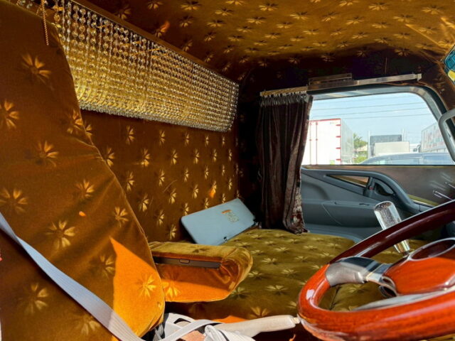 三菱ふそう：キャンター：冷凍バン：架装多数：マニ割り：サーモキング冷凍機：アルミシマ床