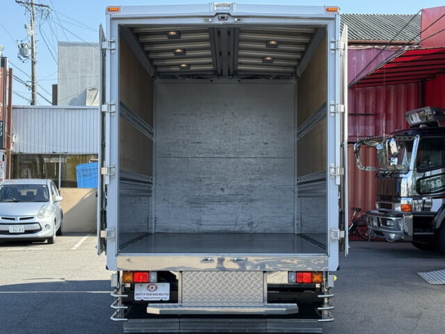 日野：デュトロ：ウィング：ワイドロング：180馬力：ステンレス多数：2.950㎏積