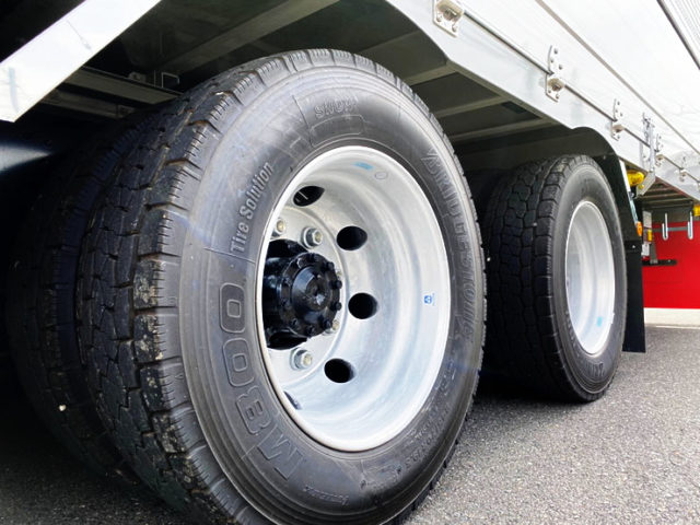 【578】R2　登録済未使用車　スーパーグレート　低床アルミウイング