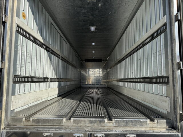 日野：プロフィア：冷凍バン：メッキ多数：サブエンジン：ジョロ4キーストン