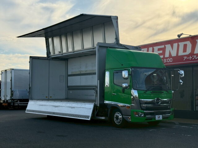 日野：17レンジャー：ハイルーフ：ウィング：6200ワイド：格納ゲート：エアサス