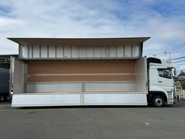 24スーパーグレート:スーパーハイルーフ:ウィング:アルミホイール:リア門口ステンレス