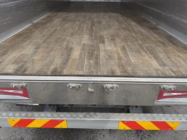 日野：17レンジャー：ハイルーフ：ウィング：6200ワイド：リア門口ステンレス