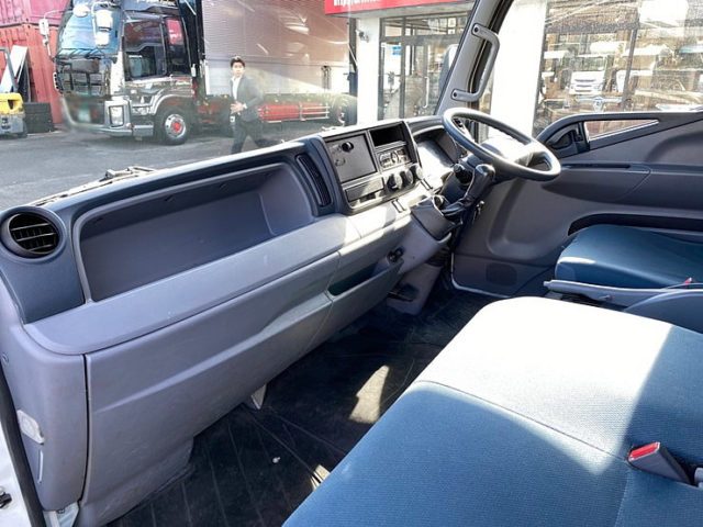 【753】H27　ふそう　キャンター　バン　ワイド超ロング　内高2200