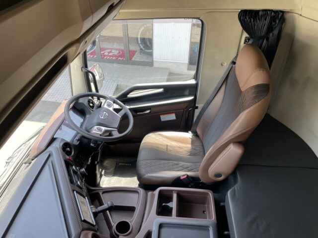 日野プロフィア　アルミウィング　融雪仕様　門工ステンレス