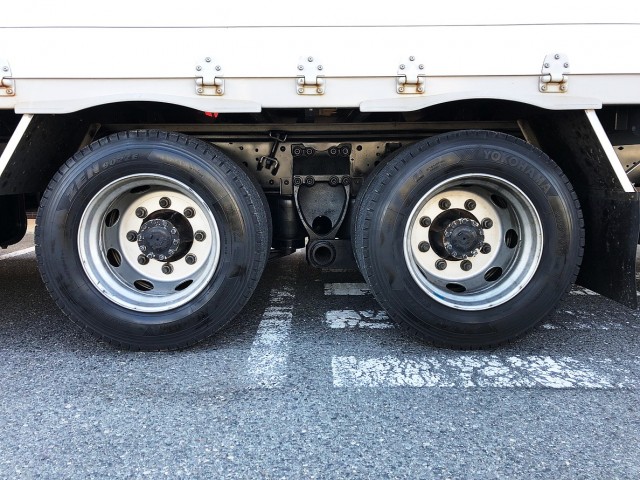 【355】日野　プロフィア　低床　アルミウィング