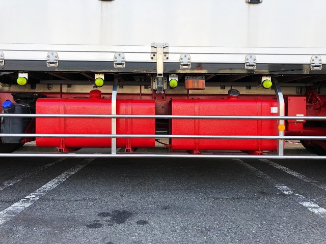 【369】日野プロフィア　高床　冷凍ウィング　床アルミ縞