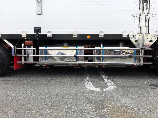 【311】ふそう　スーパーグレート　低床　アルミウイング