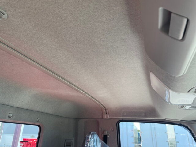 三菱ふそう：ファイター：増トン：未使用：ハイジャッキセルフ：ステンレスサイドバンパー