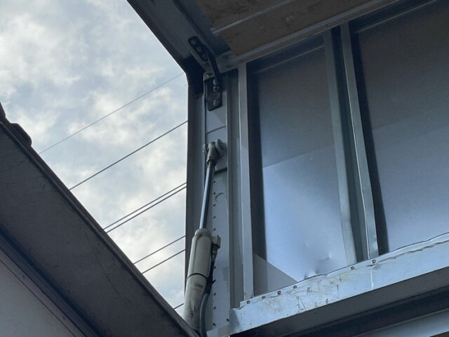 日野　プロフィア　1Mアオリ　ウィング　エアサス　ボディ取り可能