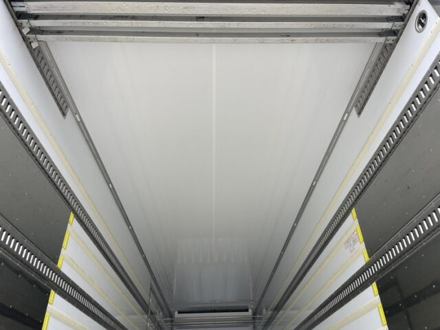 17スーパーグレート　ハイルーフ　冷凍バン　矢野特殊ボディ　コルゲート　サブエンジン