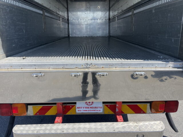 日野　レンジャープロ　ハイルーフ　冷凍ウィング　90アオリ　6400ボデー　架装多数