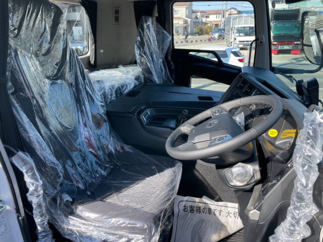 【1664】R6　17スーパーグレート　トレーラーヘッド　ハイルーフ　未使用　D尺　第5輪荷重11.500㎏　プレミアムライン