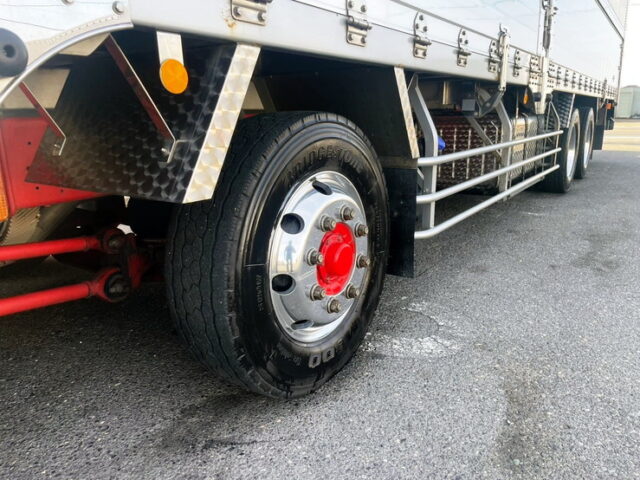 日野　プロフィア　アルミウィング　ステンレス多数　