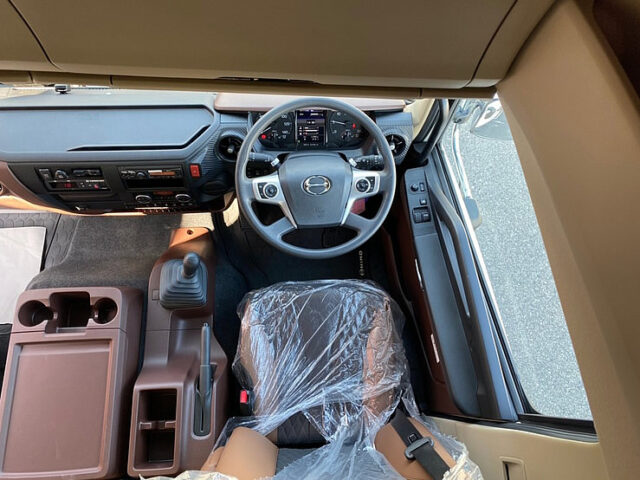 【803】R3　17レンジャー　冷凍ウィング　造りボディ　格納ゲート