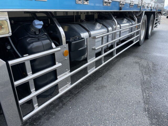 三菱ふそう　17スーパーグレート　ハイルーフ　冷凍ウィング　架装多数　木床　菱重製直結冷凍機