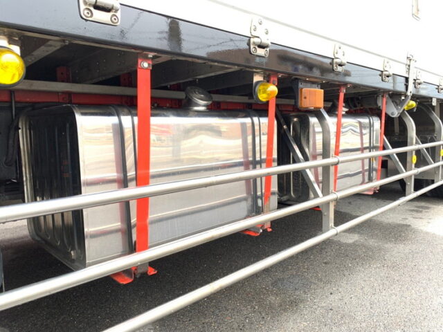 【993】H23　プロフィア　ハイルーフ　ウィング　10輪　門口ステンレス　内高2,500