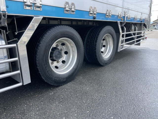 三菱ふそう　17スーパーグレート　ハイルーフ　冷凍ウィング　架装多数　木床　菱重製直結冷凍機