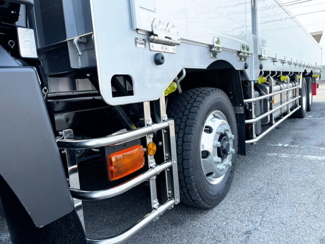 【1173】R3　17スーパーグレート　プレミアムライン　ハイルーフ　平ボデーアルミB　エアサス　未使用車