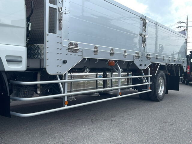 【1172】R4　ファイター　増トン　平ボデーアルミB　7200㎏積載　未使用　保証付