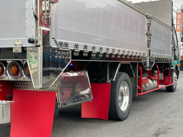 【1306】R1　ファイター　平ボデーアルミB　造りボディ　6200セミワイド　床鉄　低走行