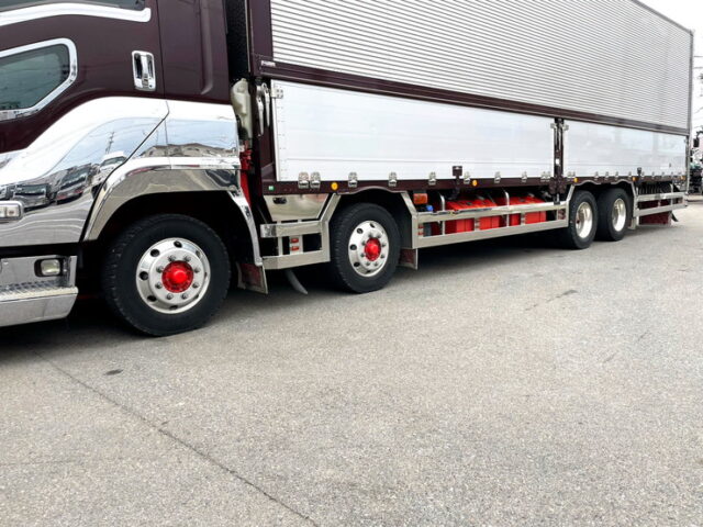 【1427】H31　ギガ　ハイルーフ　ウィング　架装多数　リア門口ステンレス　7速MT　380馬力