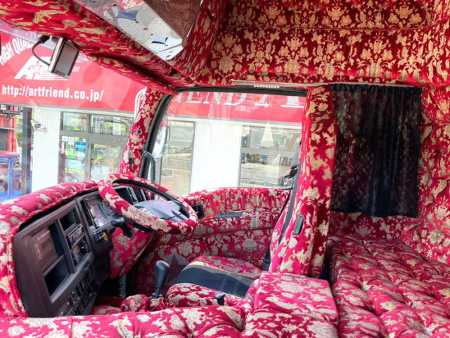 【1483】R3　ギガ　ハイルーフ　前壁冷凍機　ジョロ4キーストン　架装多数