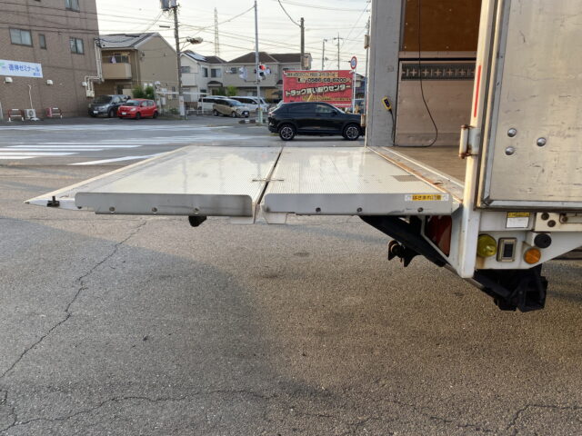 日野　レンジャープロ　ハイルーフ　ウィング　6200ワイド　格納パワーゲート