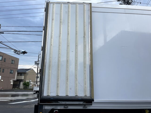 日野　プロフィア　冷凍バン　サブエンジン　キーストン　ジョロダー4列