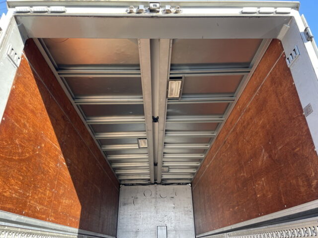 日野　レンジャープロ　ハイルーフ　ウィング　6200セミワイド　240馬力