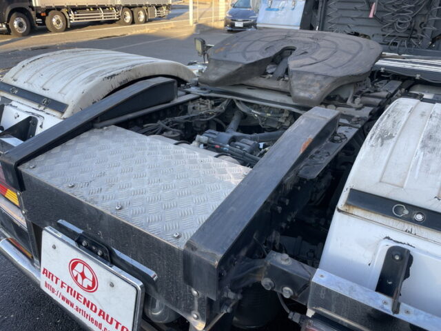 日野　17プロフィア　ハイルーフ　トレーラーヘッド　E13Cエンジン　450馬力